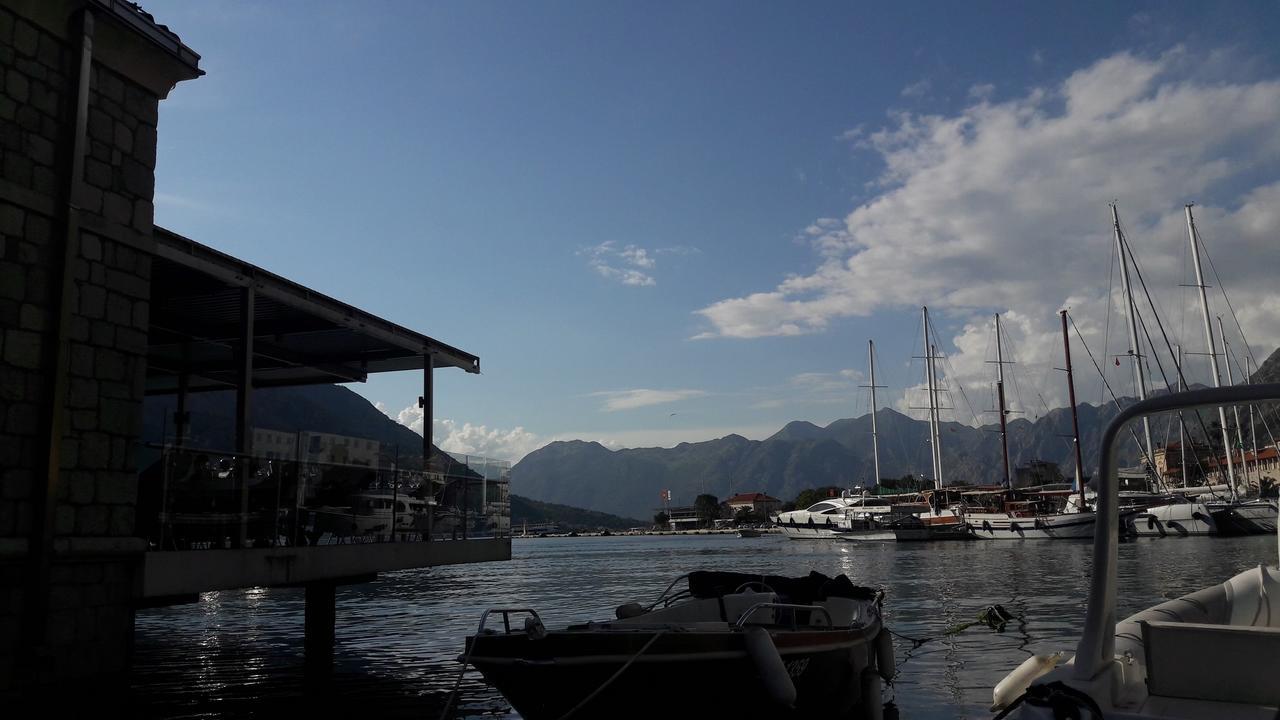 Kotor Center W Lägenhet Exteriör bild